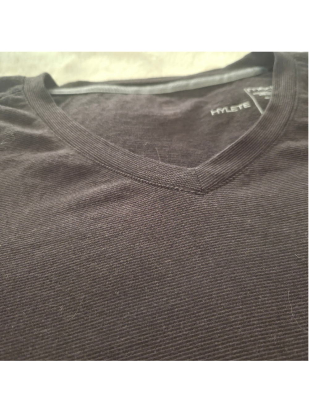 Men's HYLETE V-Neck Short Sleeve Tee Shirt Black Size M